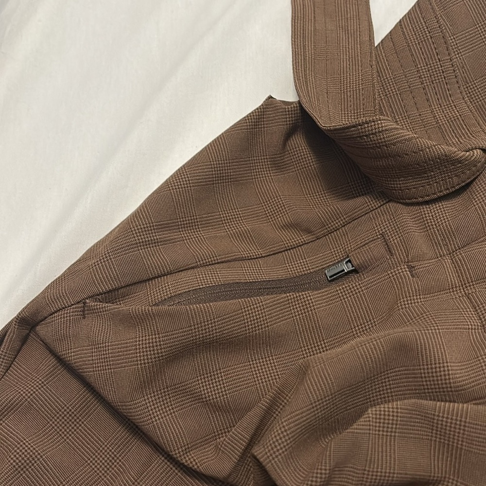 Athleta Skyline Pant Paperbag Waist Belted Pants SZ 8 athleisure brown plaid - Picture 11 of 14